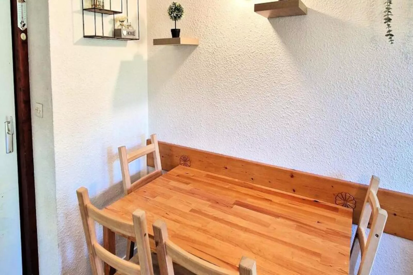 Chalet Club-Non tagué