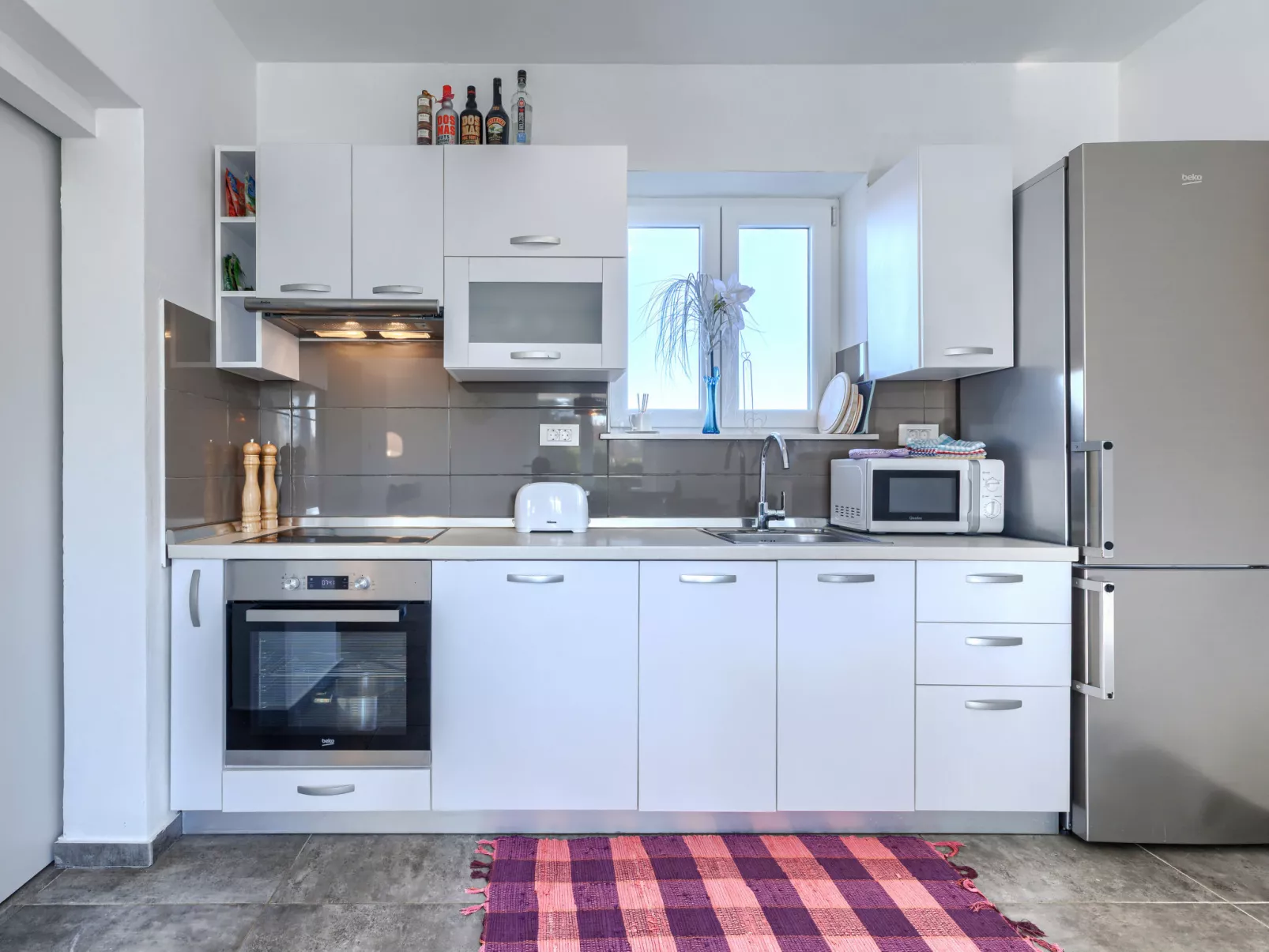 Istria Queen-Drinnen