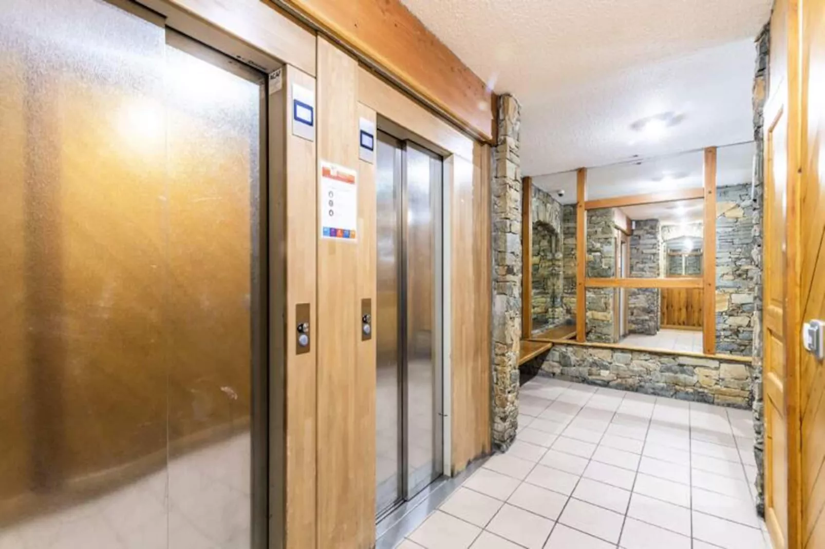 Résidence Arcelle - Untagged