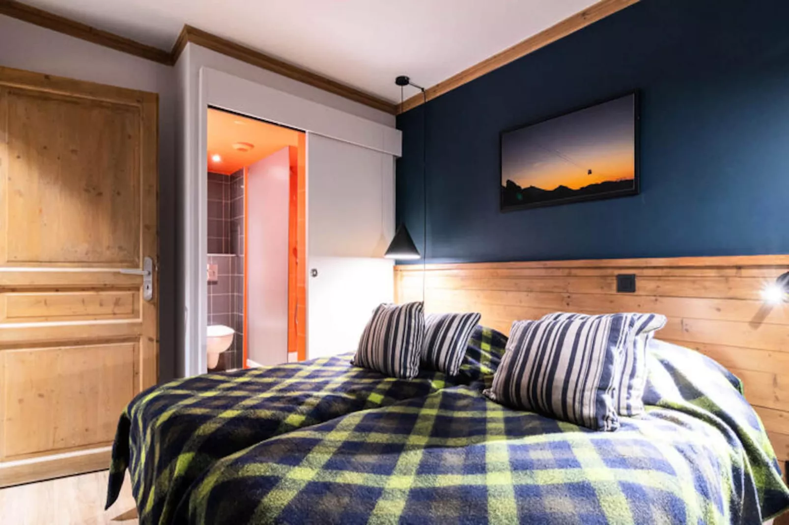 Chalet Mouflon-Untagged