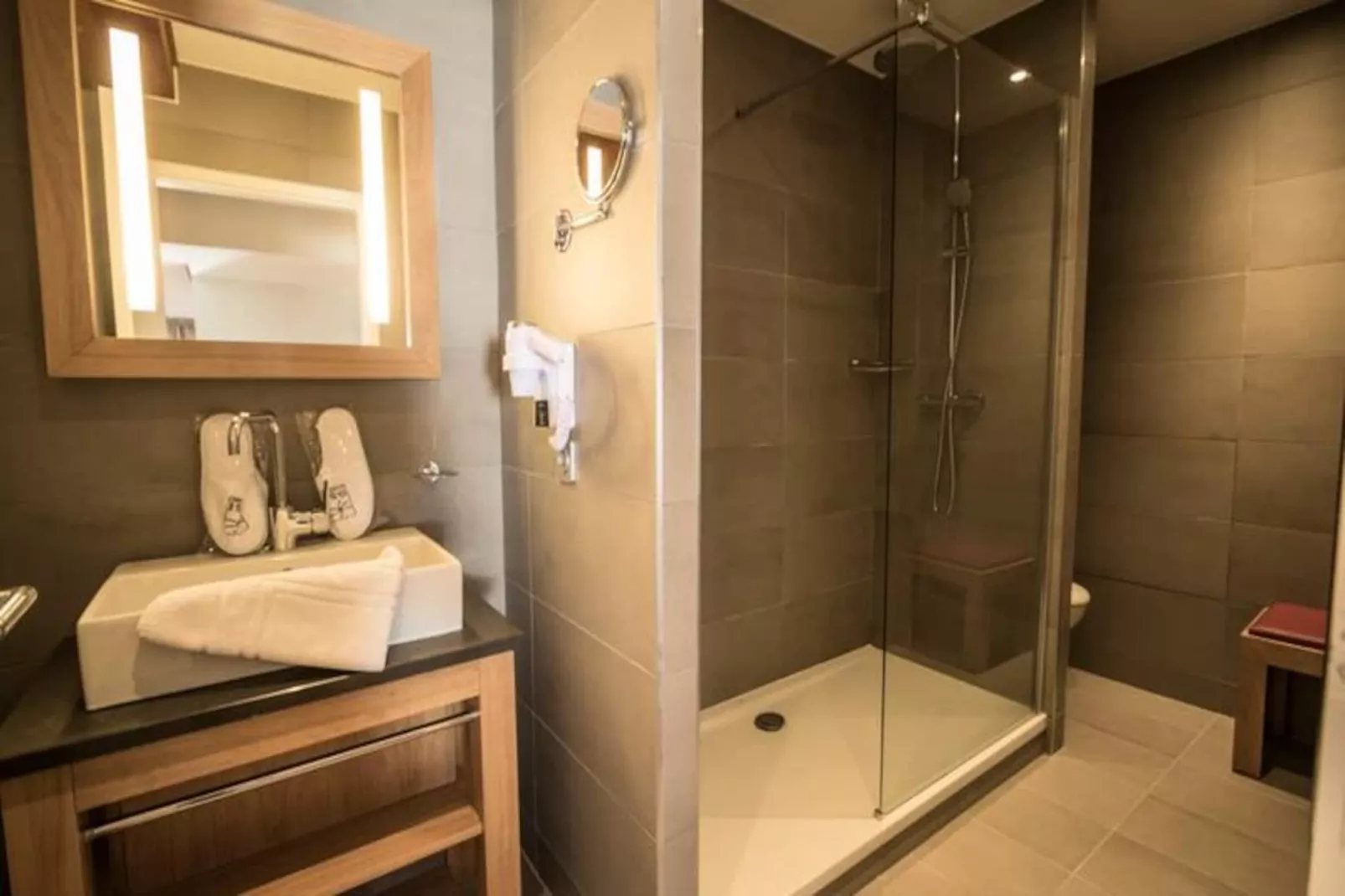 Résidence Les Monarques-Untagged