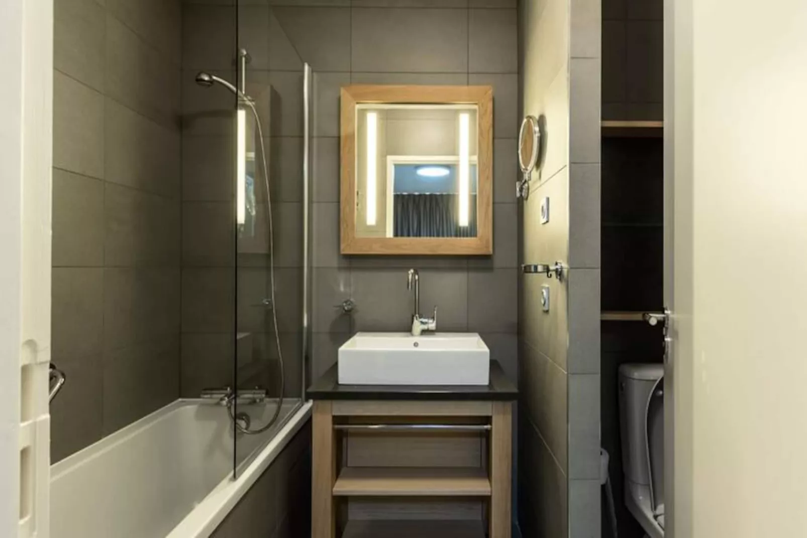 Résidence Les Monarques-Untagged