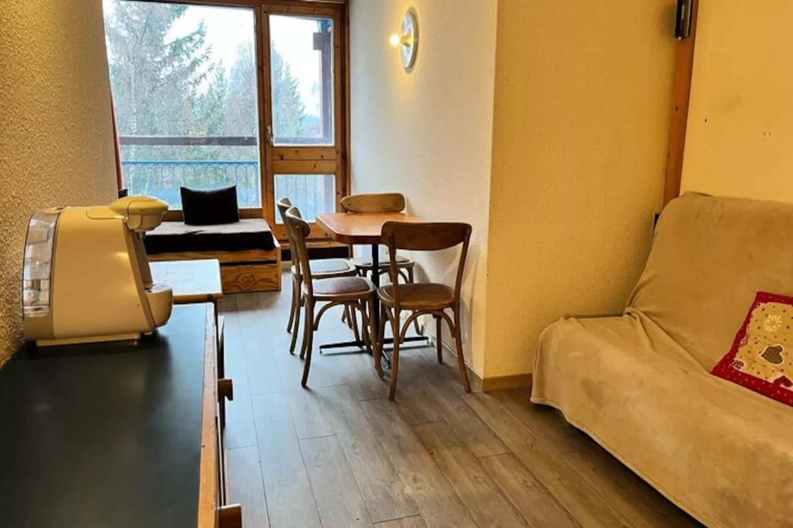 Résidence Belles Challes-Untagged