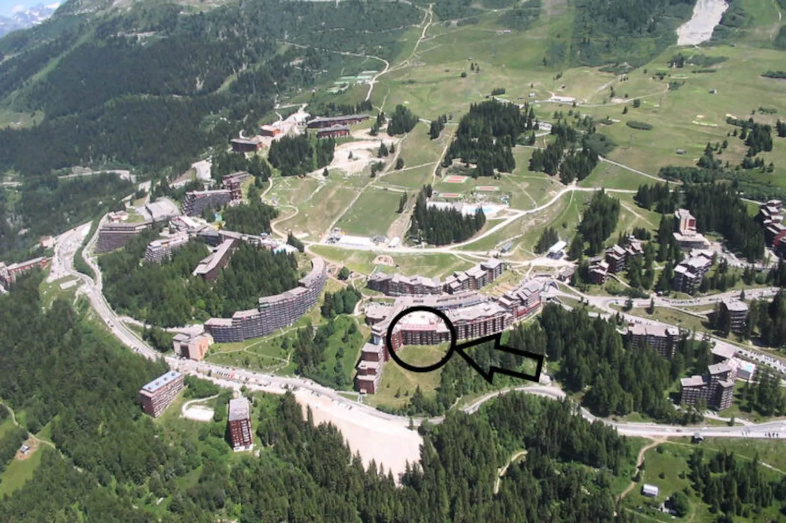 Résidence Bequi-rouge - Untagged