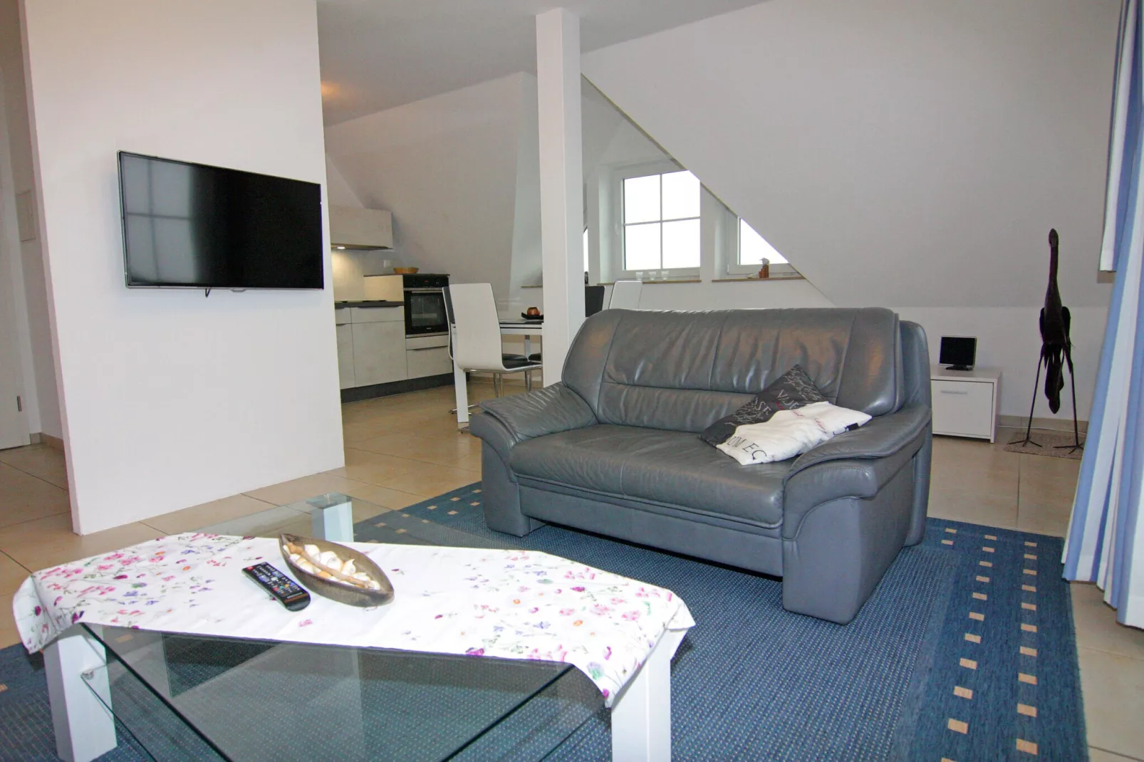 Ferienwohnung Seemöwe im Fährhaus Vieregge-Living room