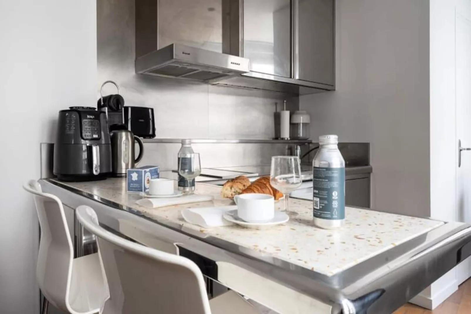 Appartement Rambuteau --Untagged