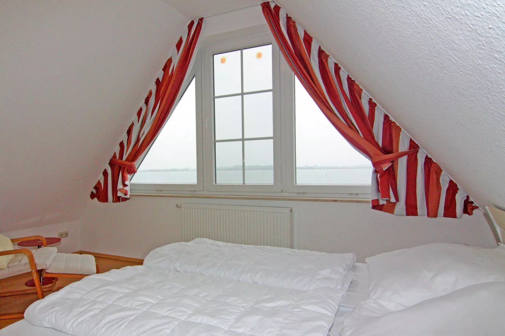 Ferienwohnung Seemöwe im Fährhaus Vieregge-Bedroom