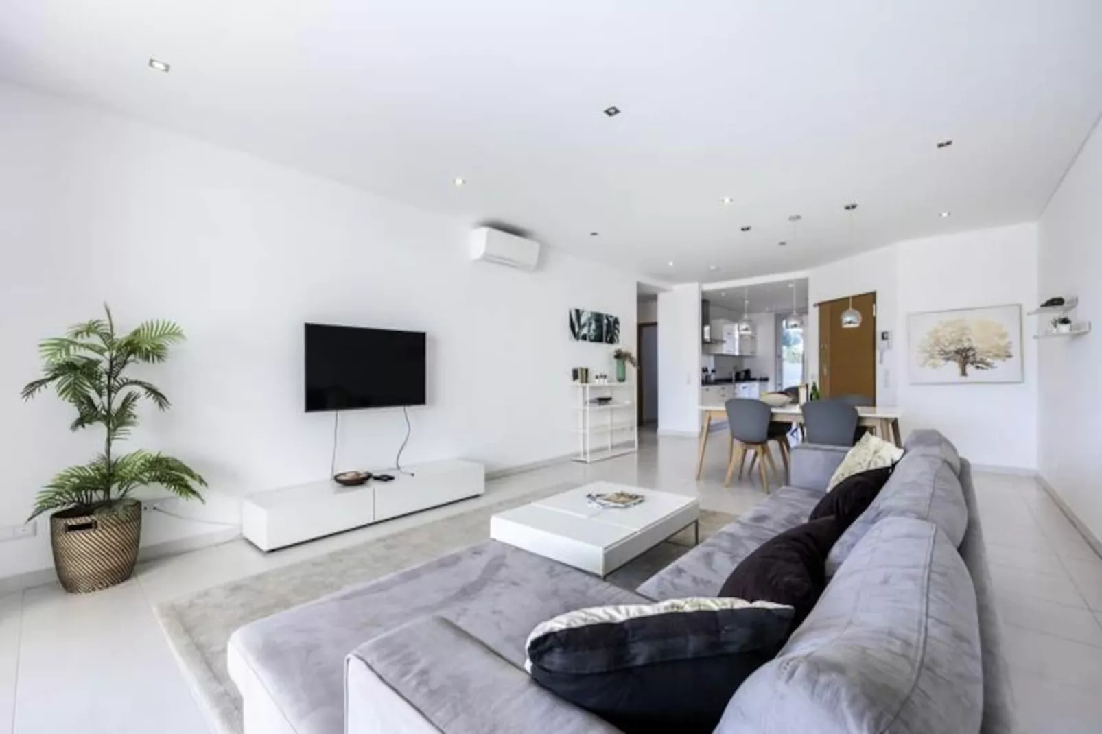 Zentuni Ocean Front-Nicht zugeordnet