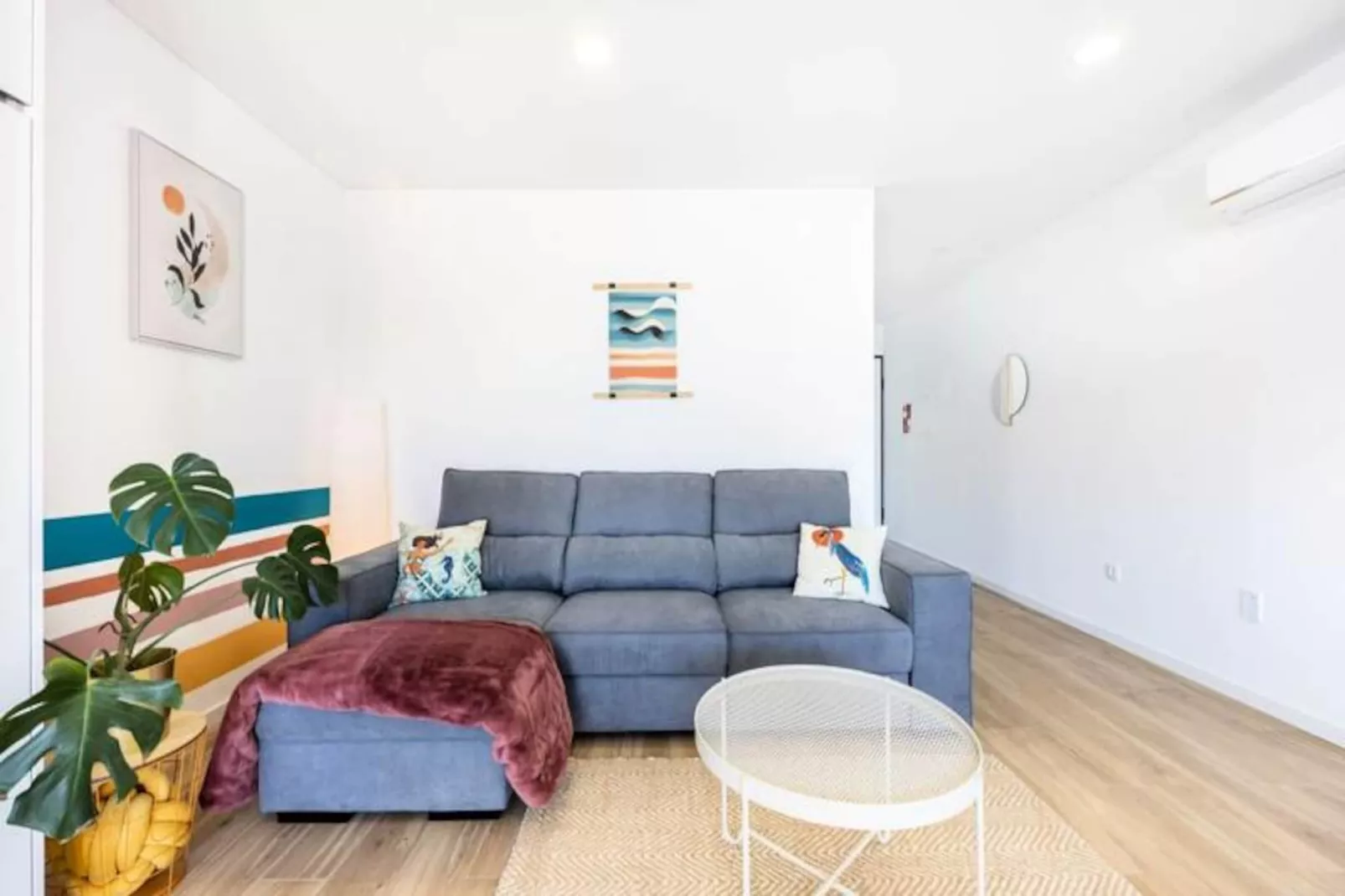 The Kuuyi Suite - Burgau-Untagged