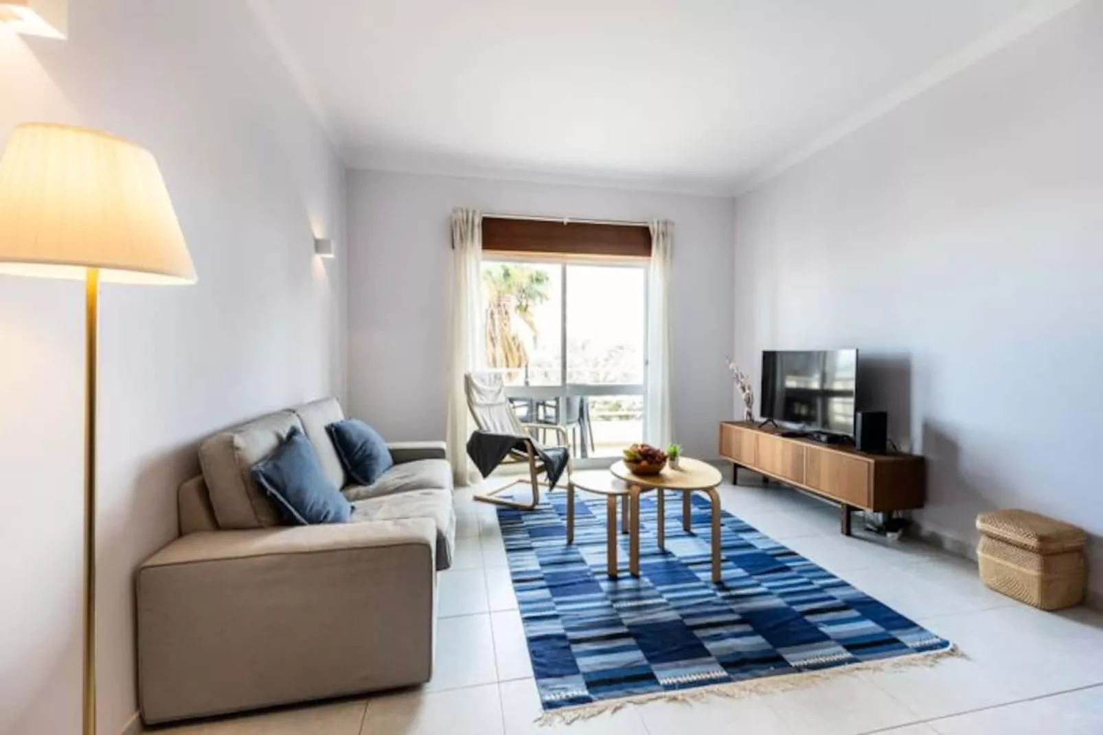 Casa Da Praça-Untagged