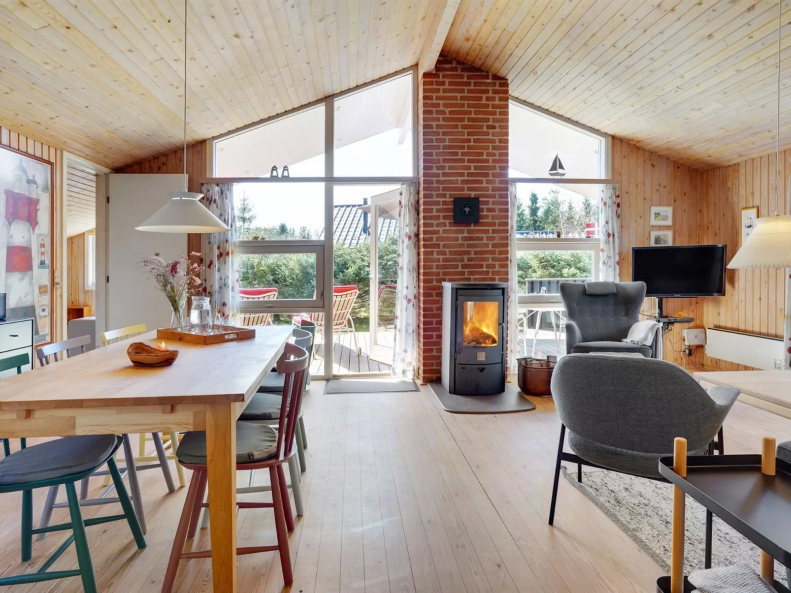 "Mea" -  from the sea-Inside