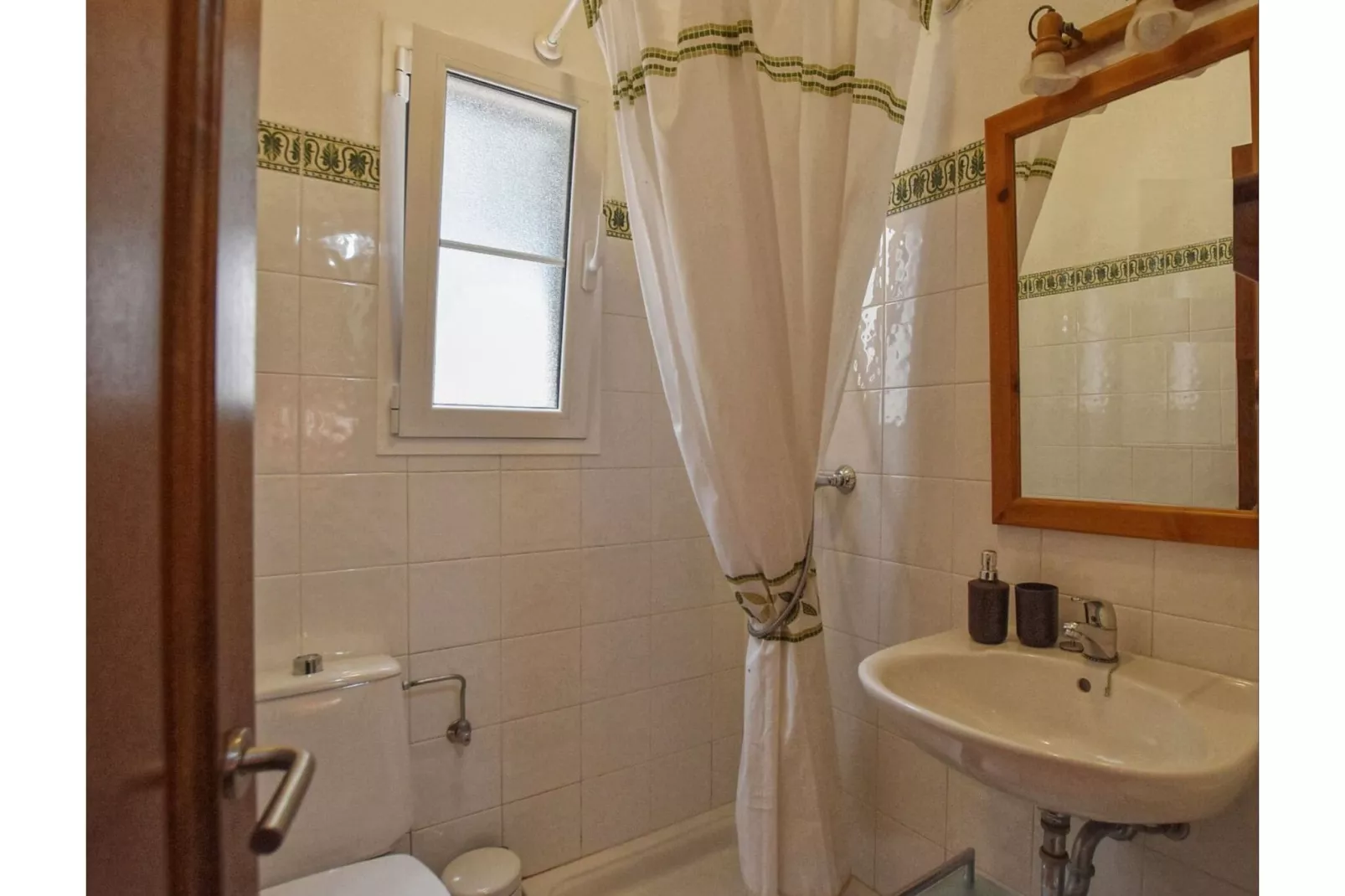 Tórtolas-Bathroom