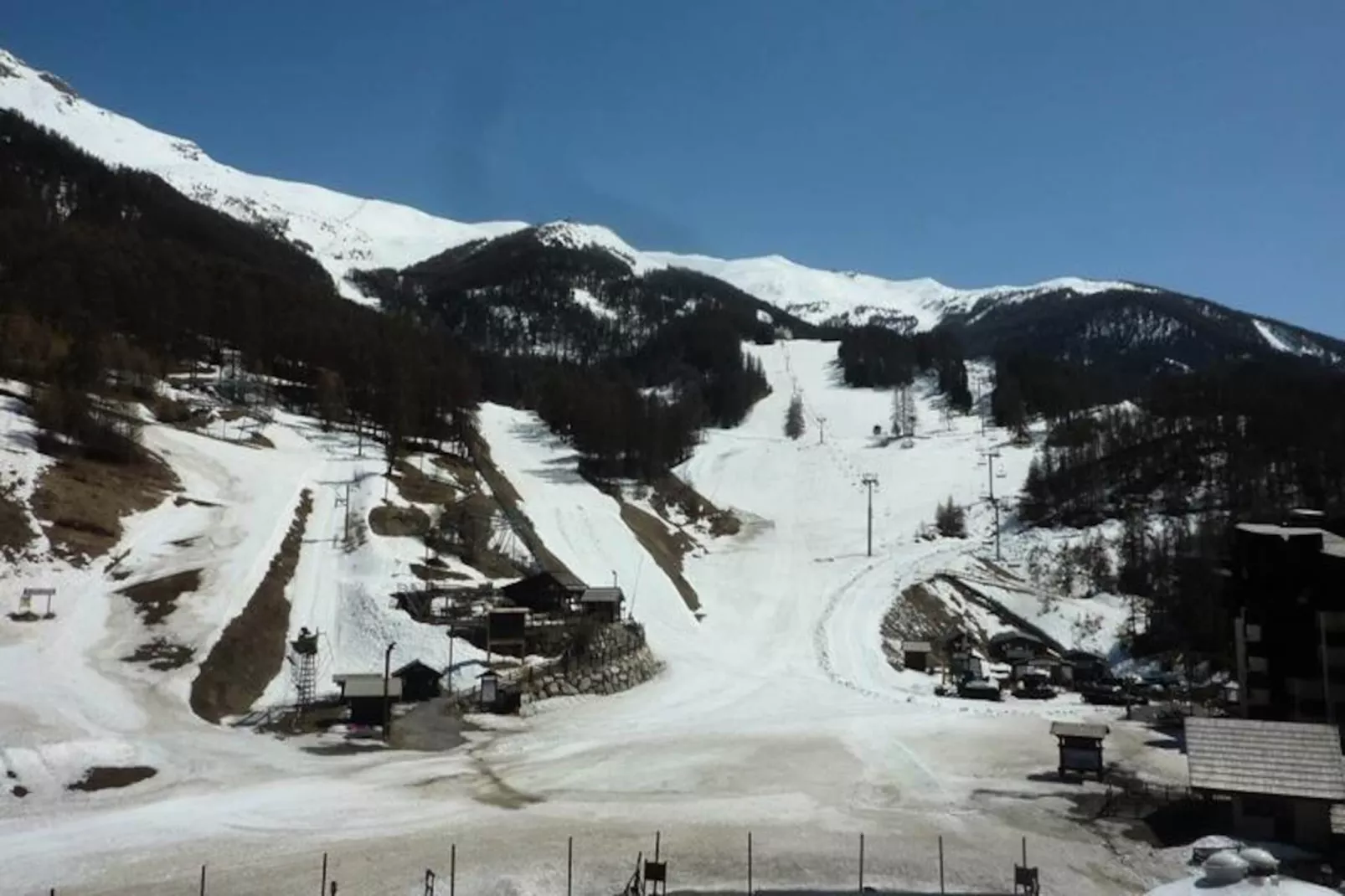 Résidence Les Carlines-Non tagué