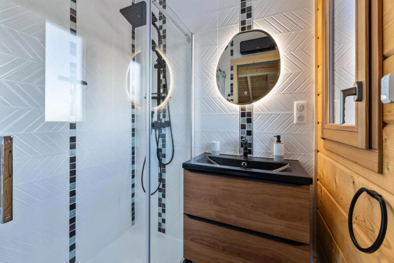 Résidence Pramouton-Nicht zugeordnet