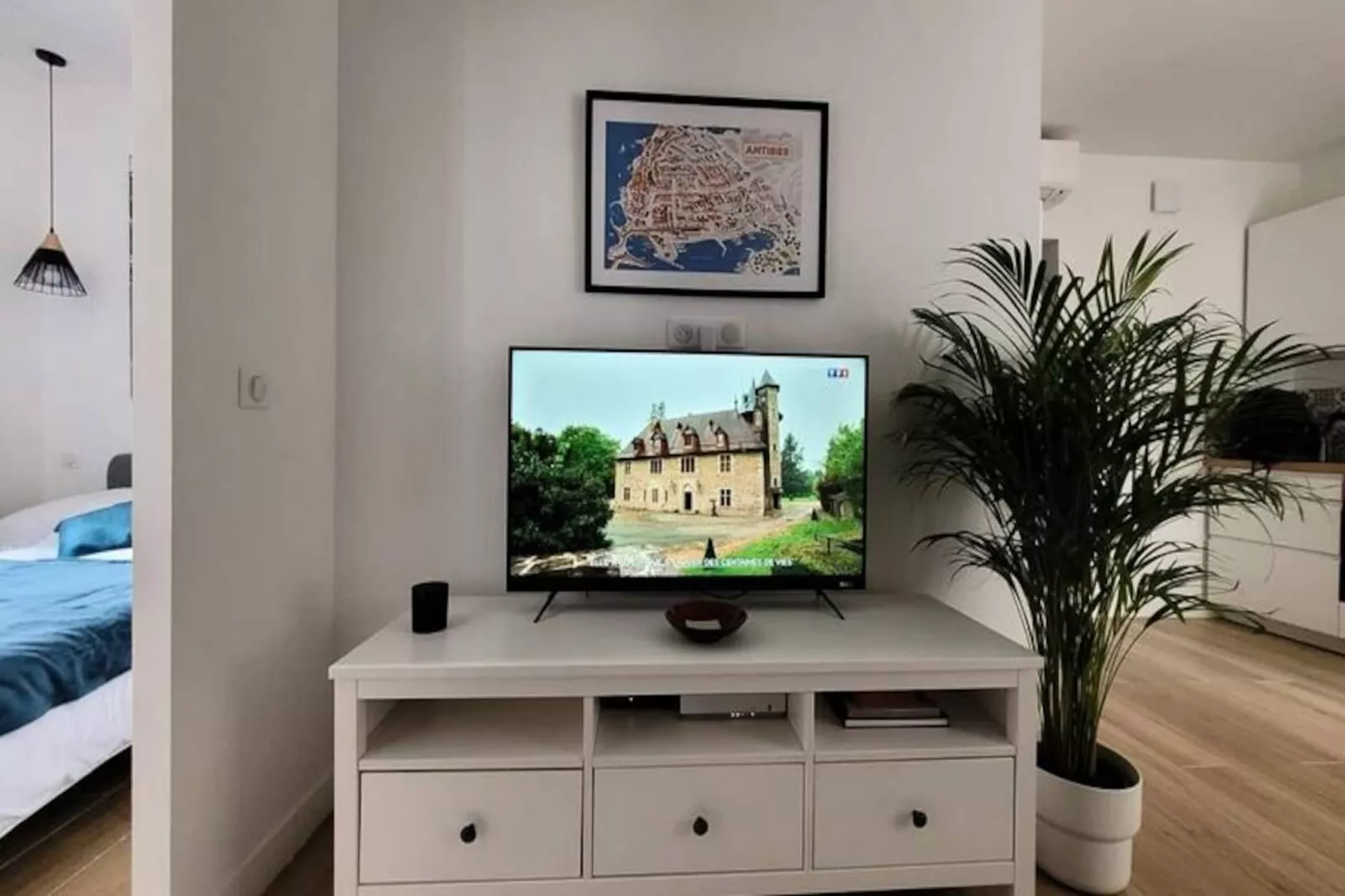 06an - Bel Appartement Au Cœur Du Vieil Antibes-Untagged