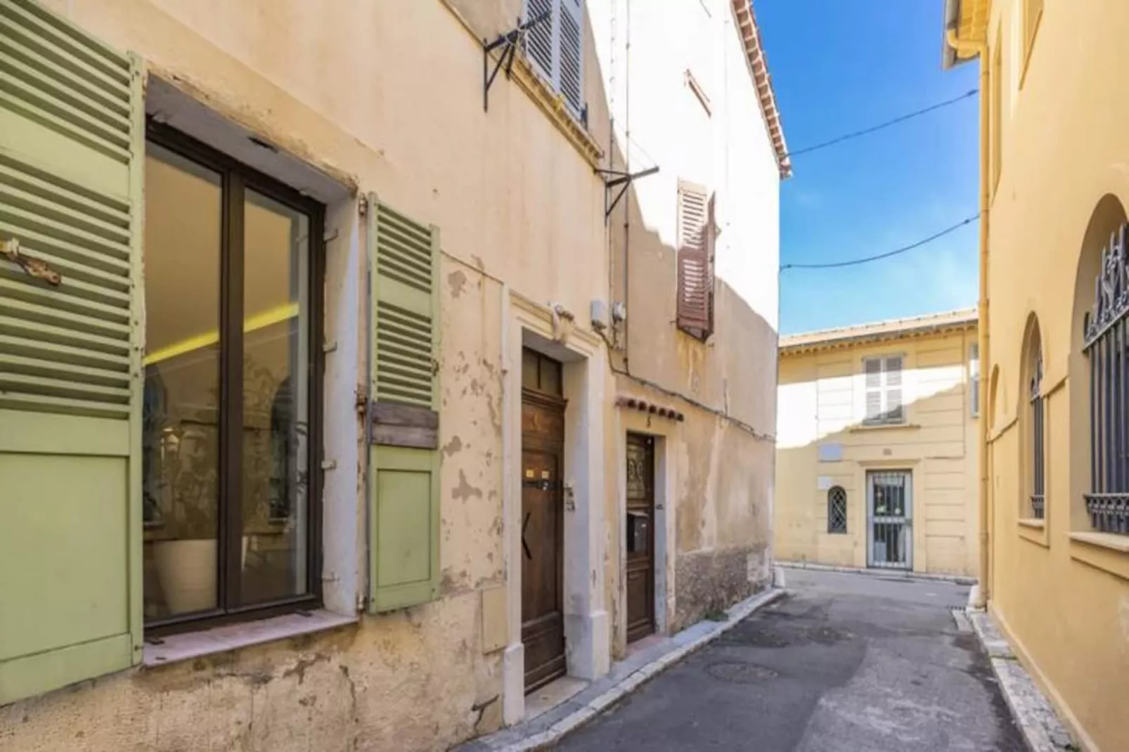 Résidence Bnb Renting Place Amiral Barnaud-Non tagué