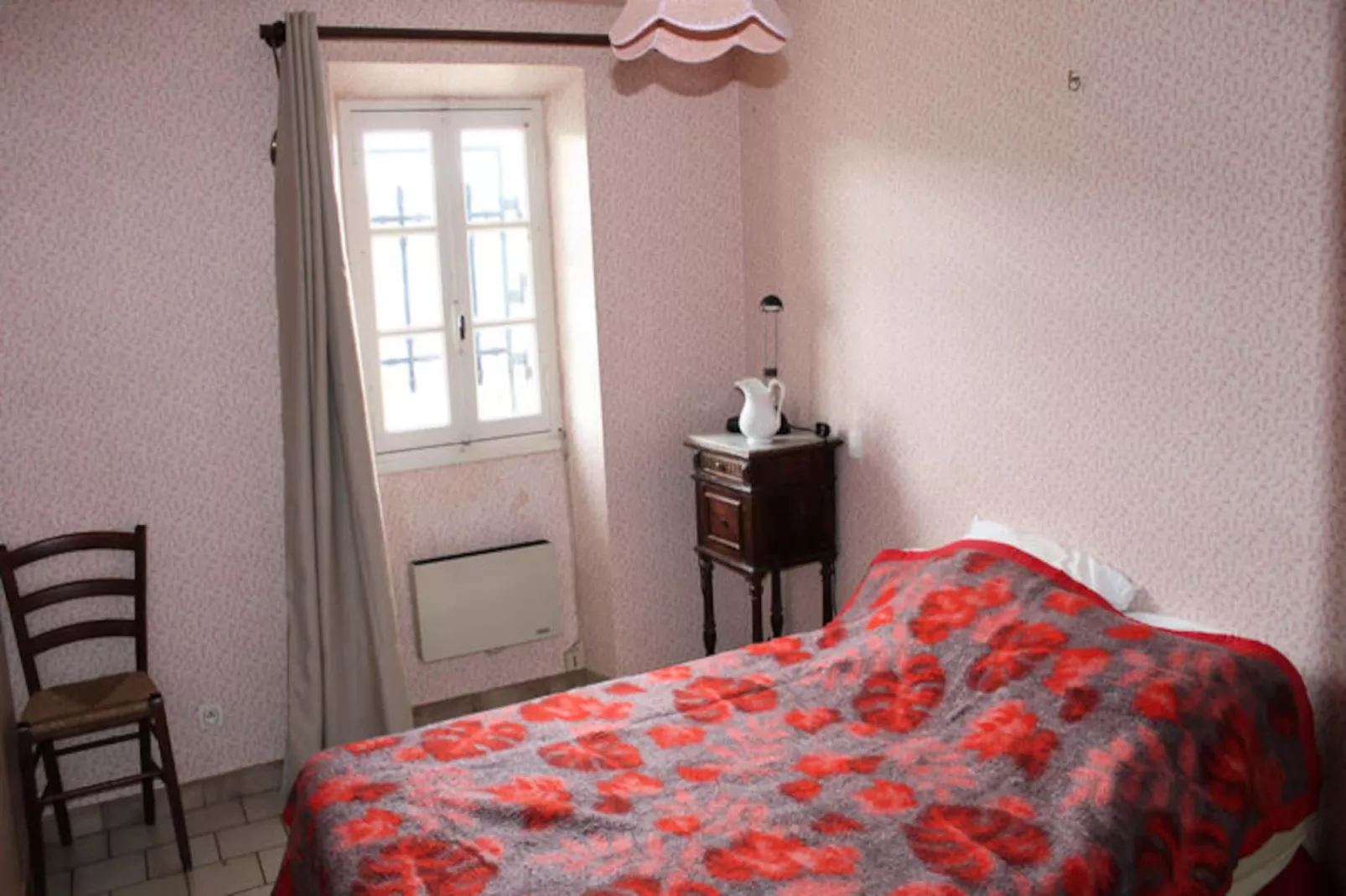 Maison à Entrechaux-Untagged