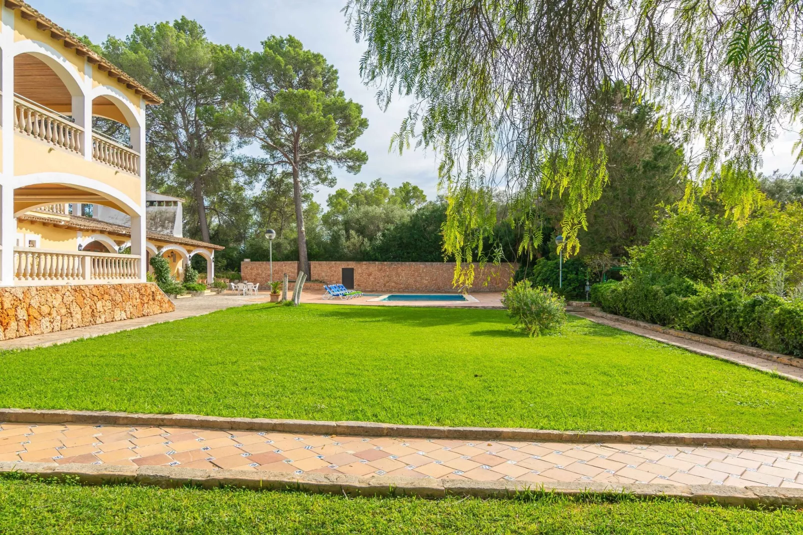 Finca Son Pou-Exterior summer