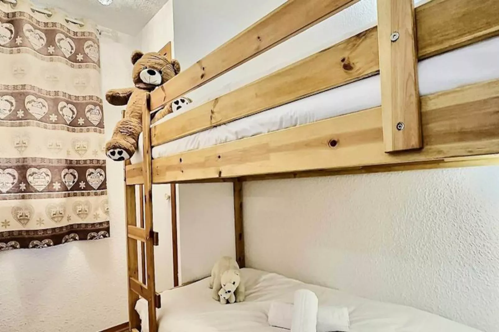 Résidence Les Jardins De Val-Non tagué