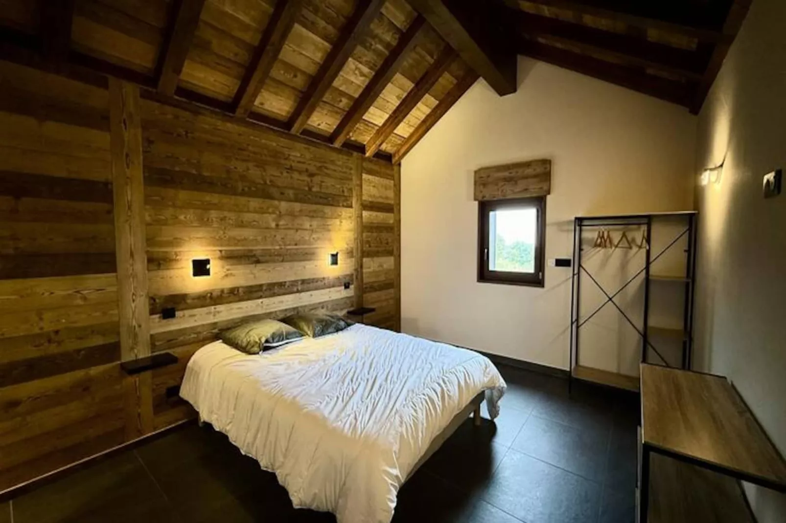 Résidence Complexe Aiguilles-Untagged