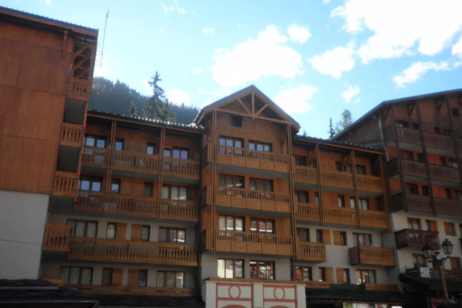 Résidence Melezets-Untagged