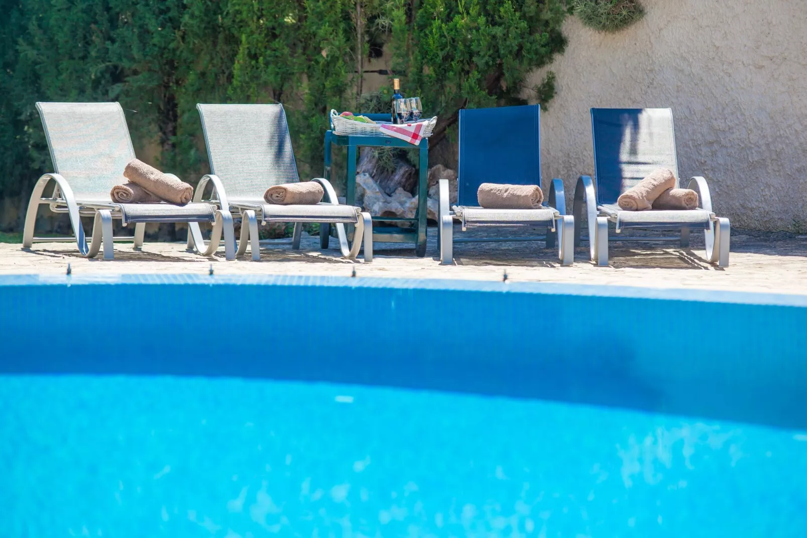 Can Gual-Exterior summer