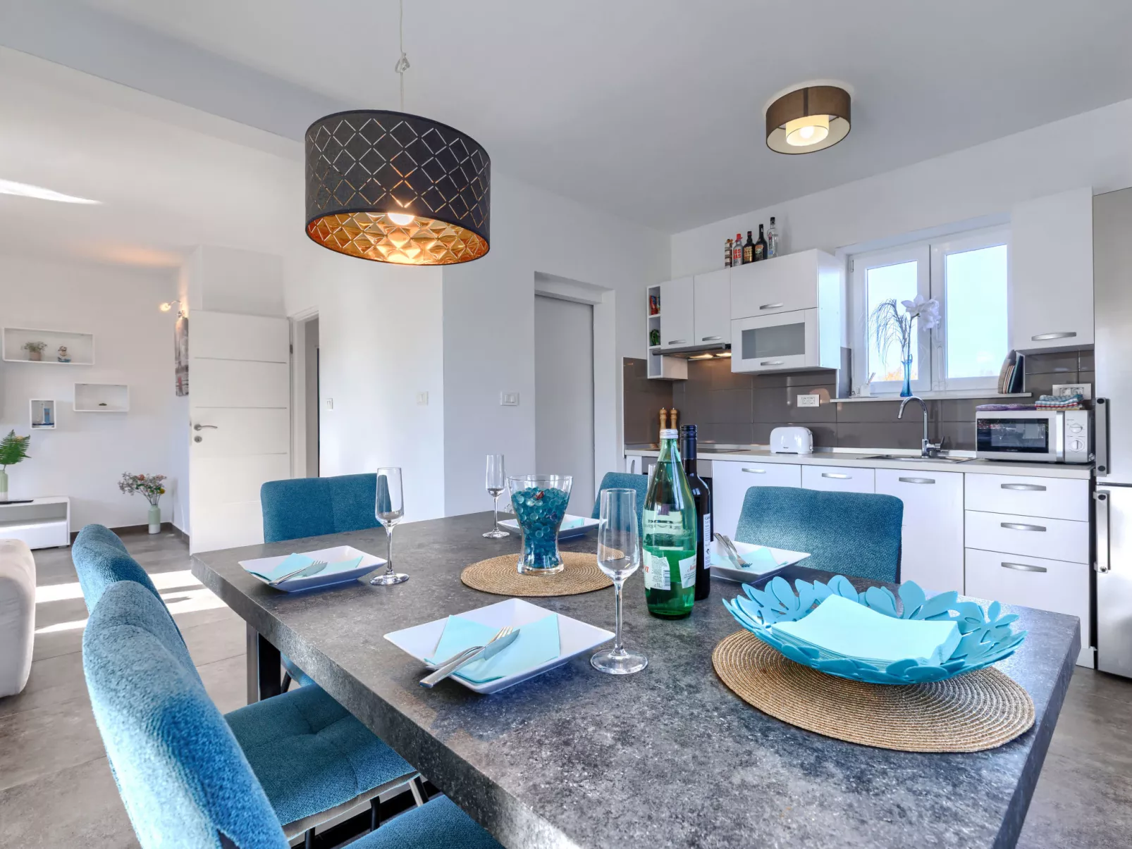 Istria Queen-Drinnen