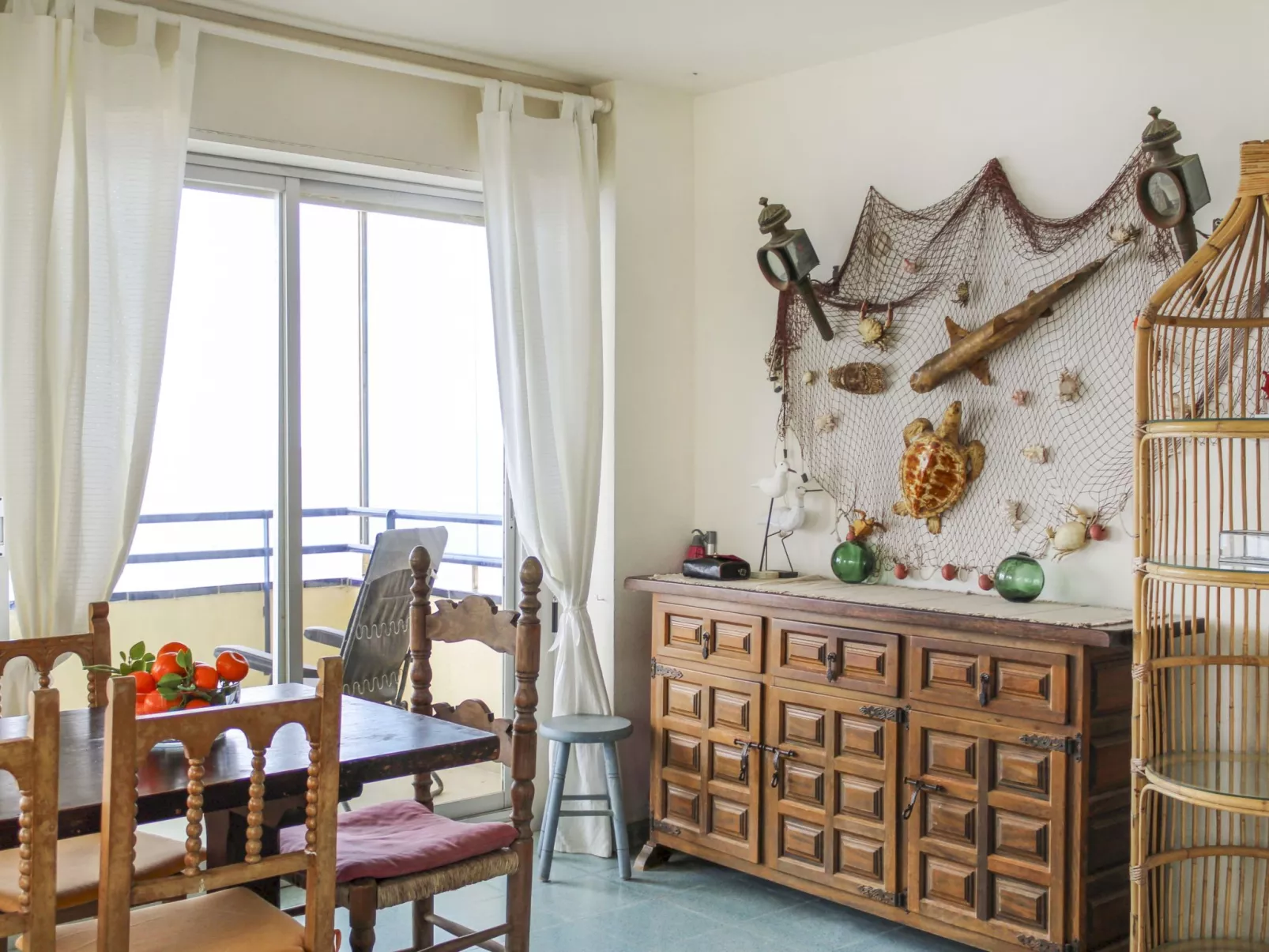 Los Laureles Blancos-Inside