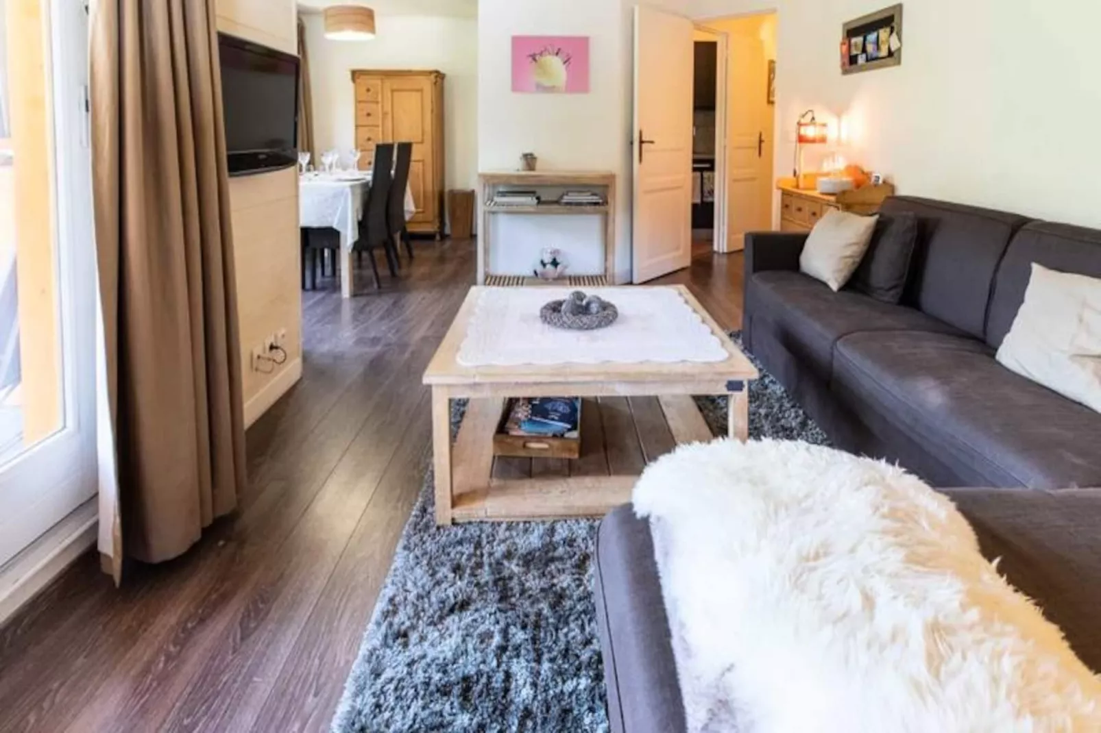 Cybeles 8 - Untagged