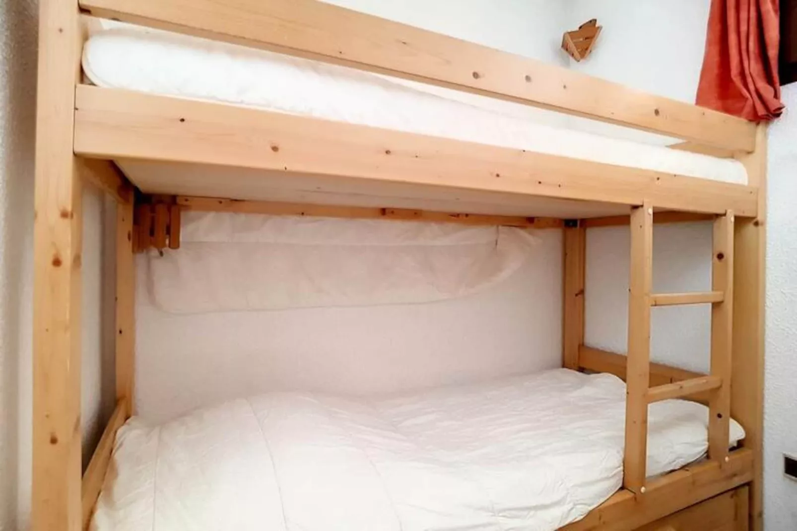 Résidence Asters C6-Untagged