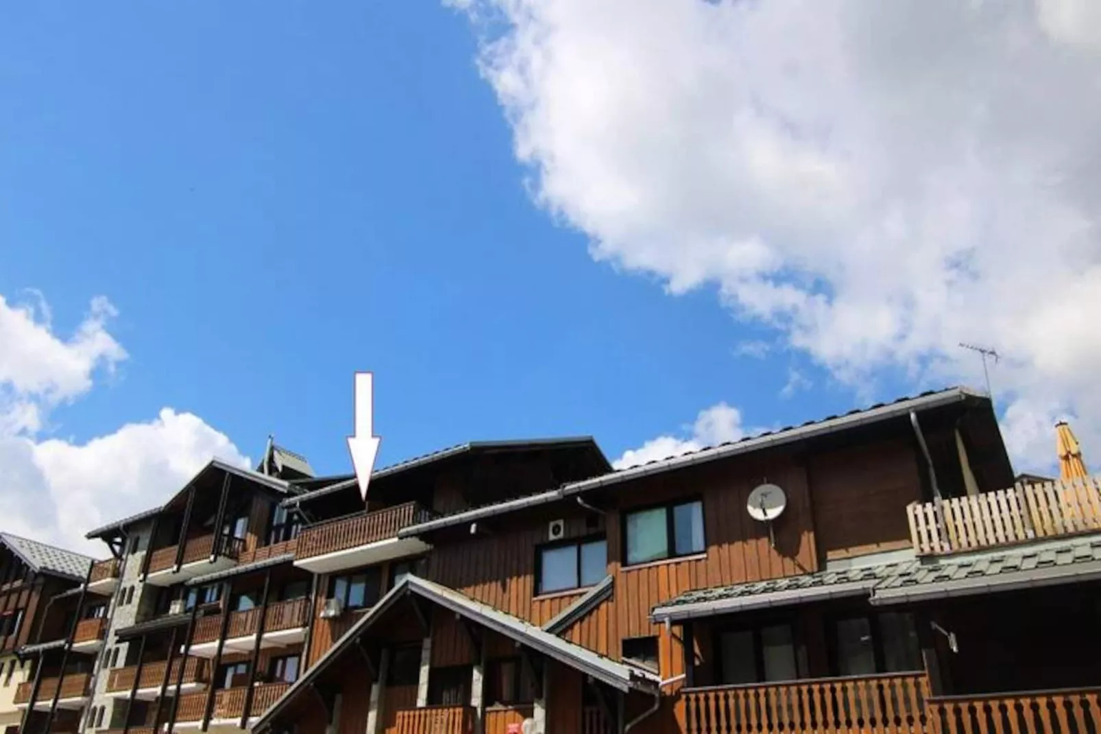 Résidence C.commercial Le Tavaillon-Non tagué