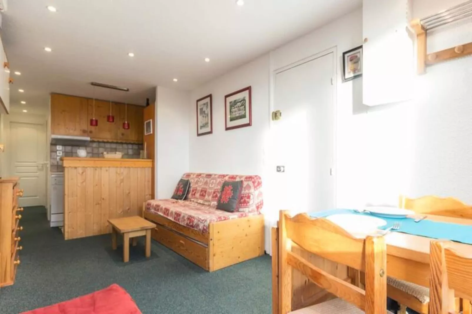 Résidence Belles Challes-Untagged