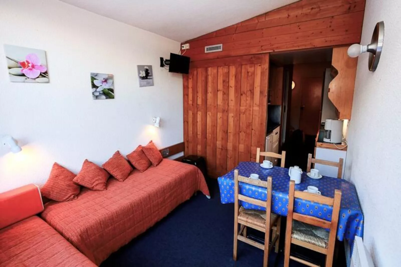 Résidence Belles Challes-Untagged