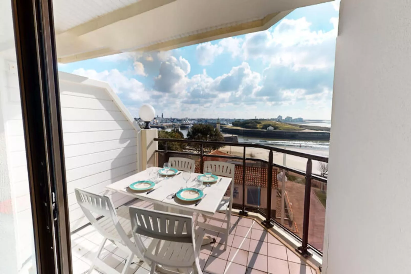 Appartements à Saint-Gilles-Croix-de-Vie-Untagged