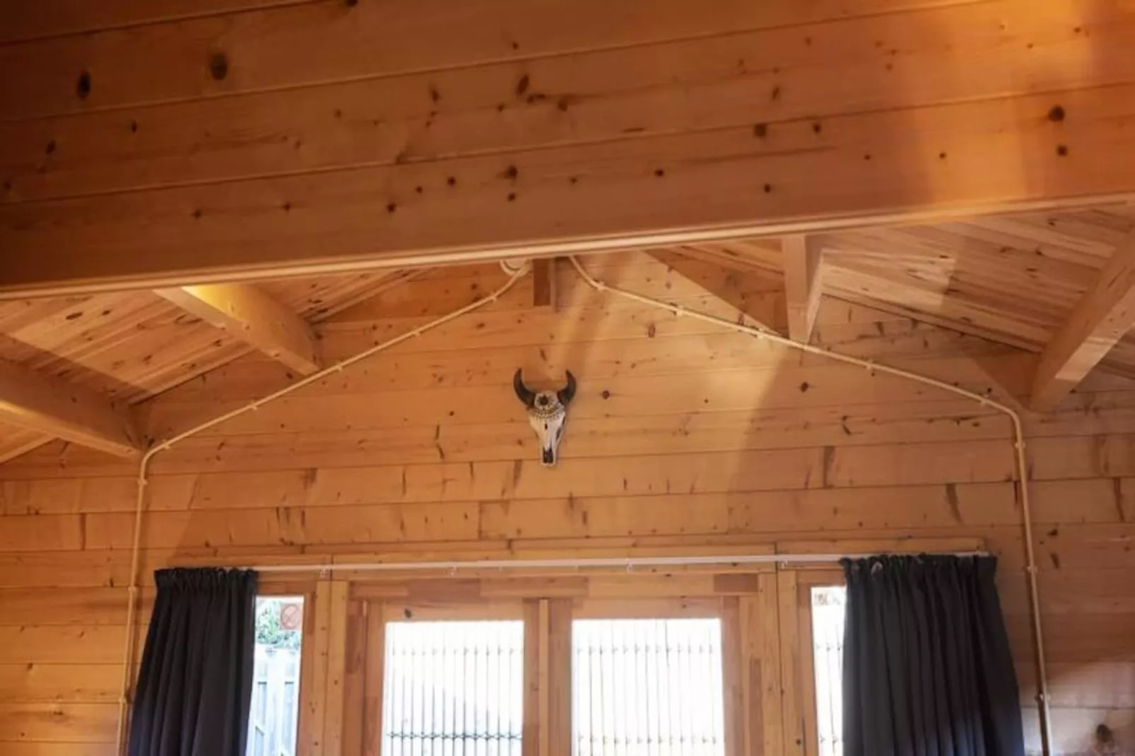 The Sea Lodge-Non tagué