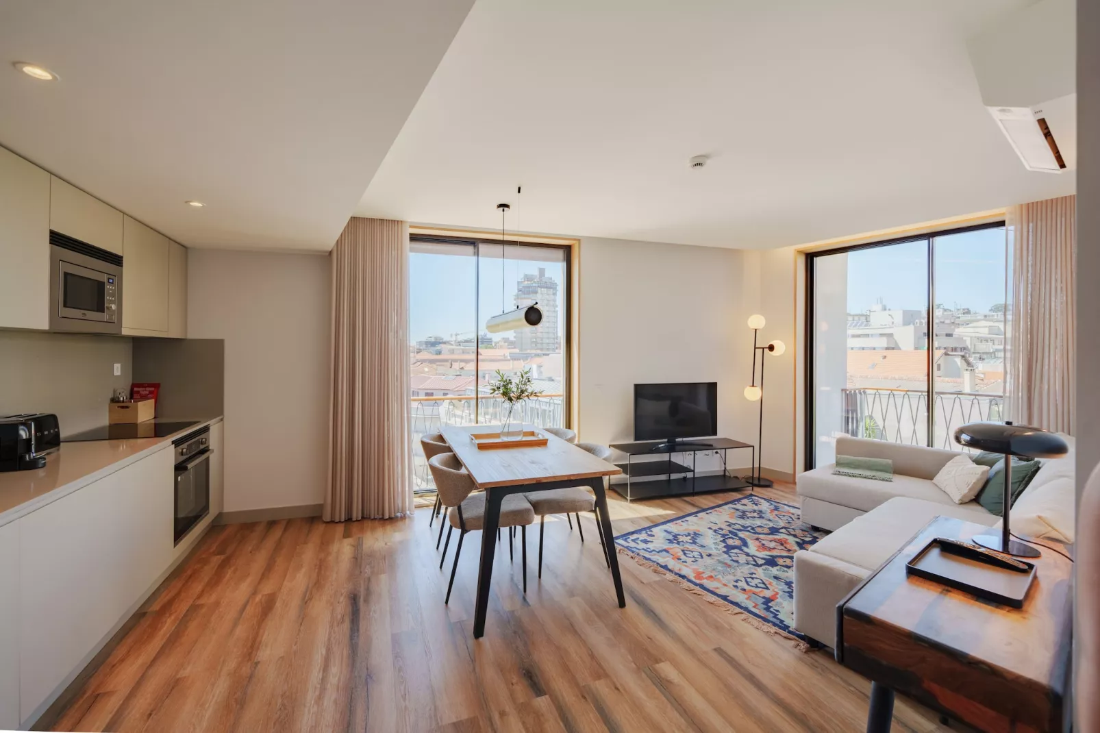 Feel Porto Firmeza Coworking & Flat 3.3-Wohnzimmer