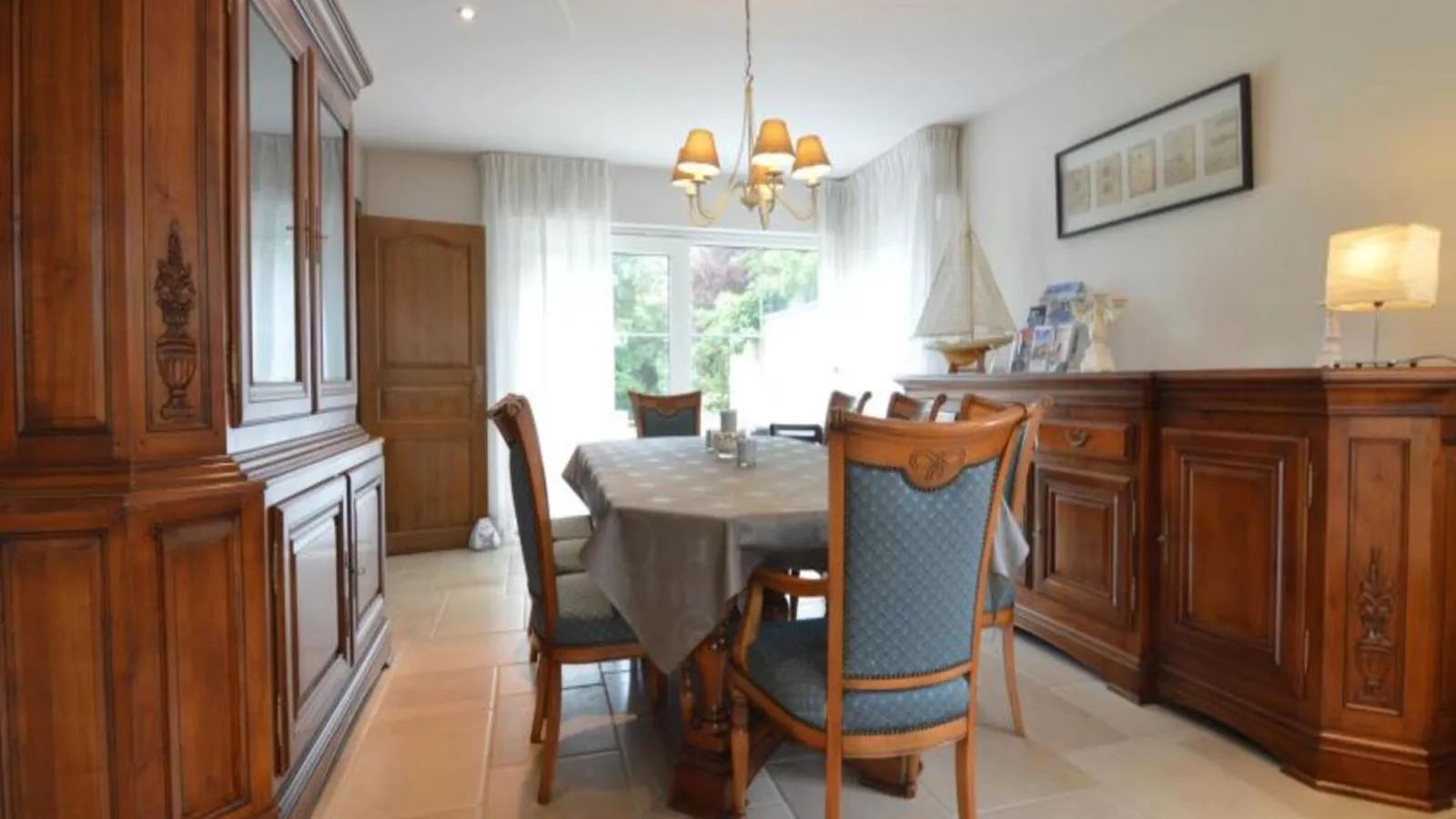 Frontzate-Dining room