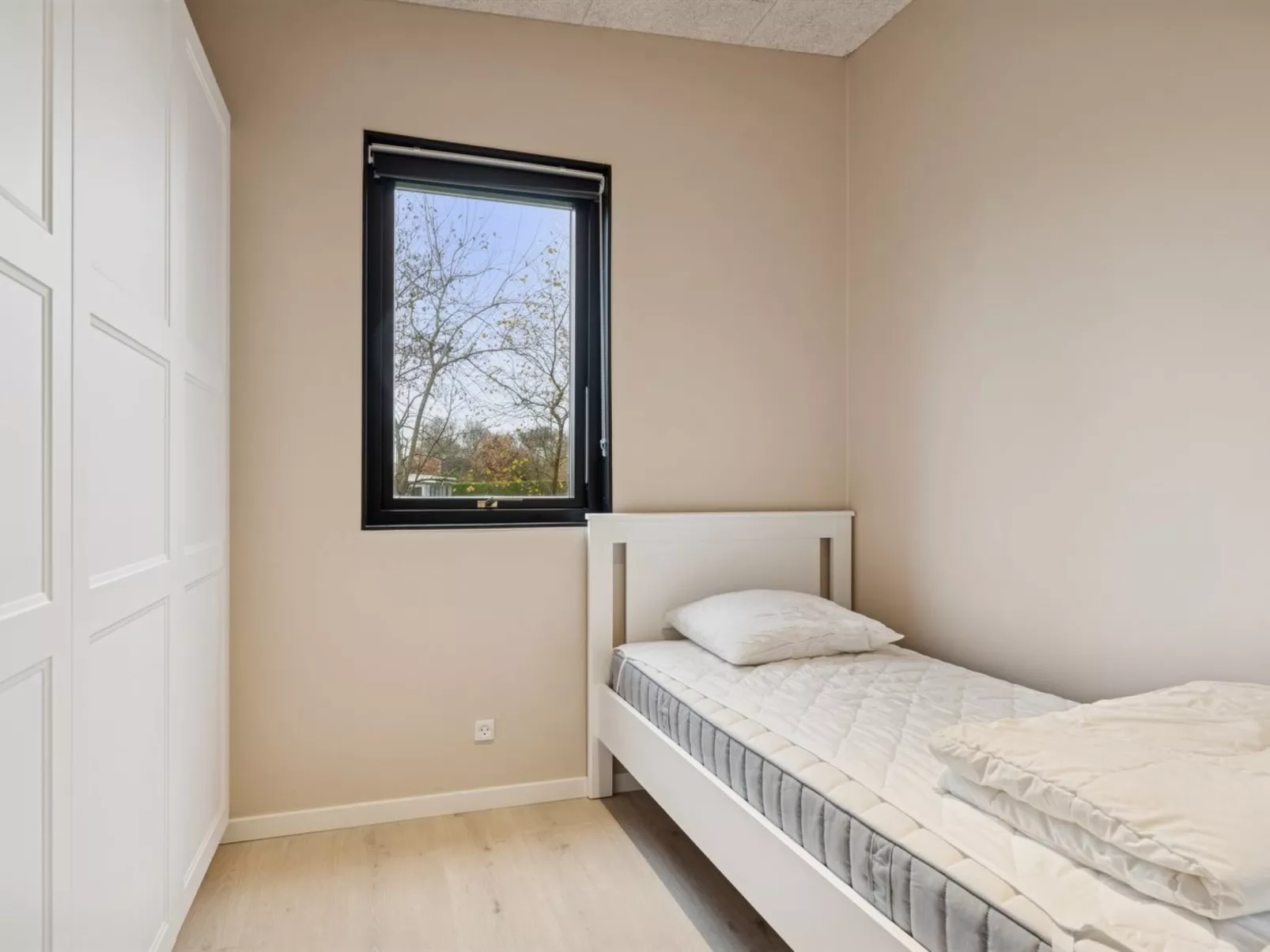 "Emelina" - 300m from the sea-Drinnen