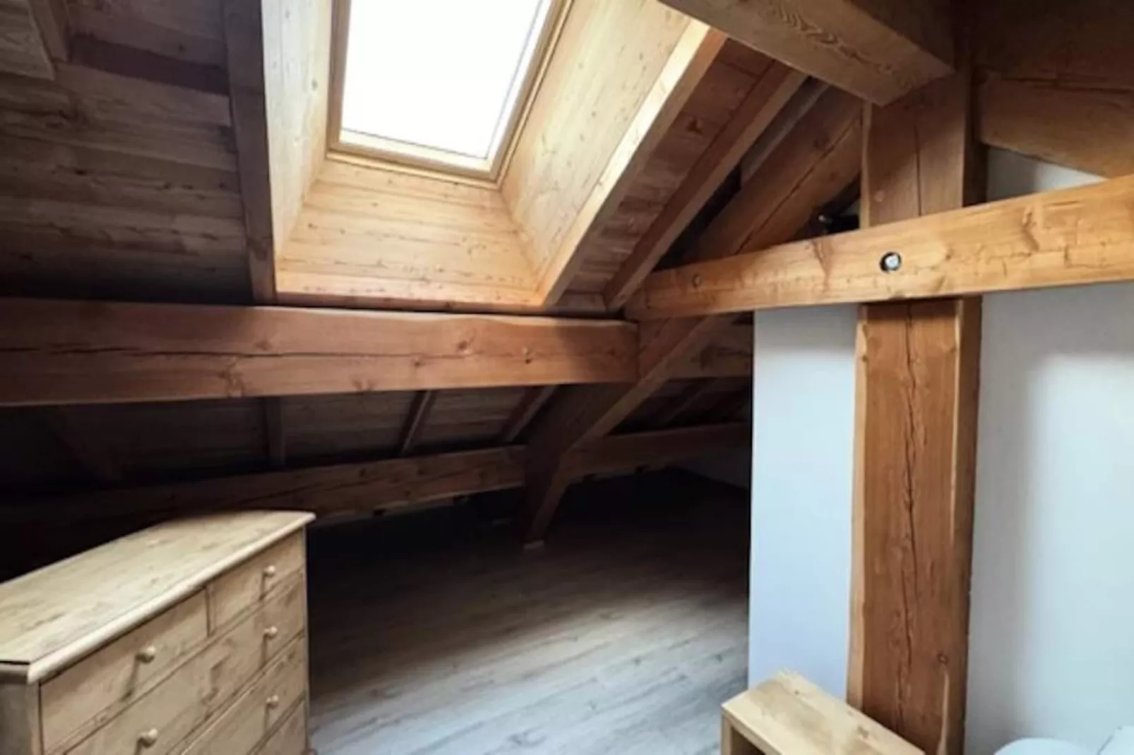 Chalet Epilobe-Untagged