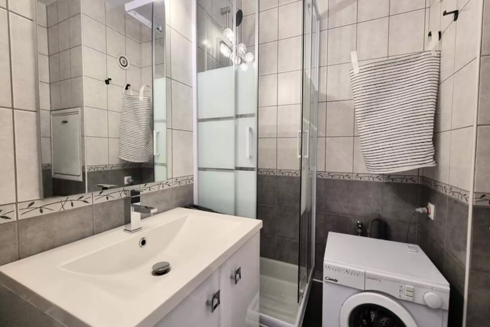 Résidence Les Carlines-Untagged