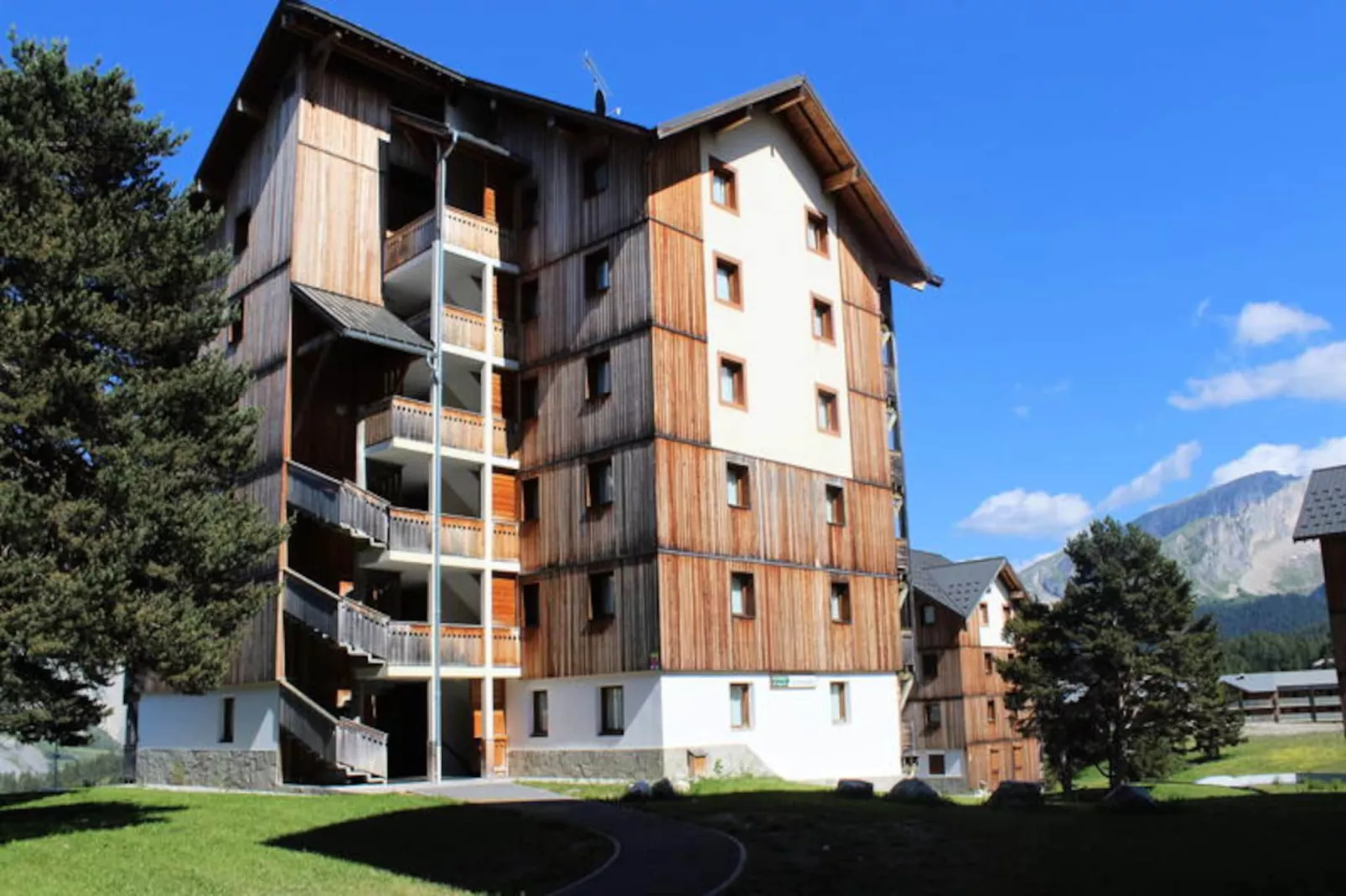 Les Chalets De Superd Eglantier-Nicht zugeordnet