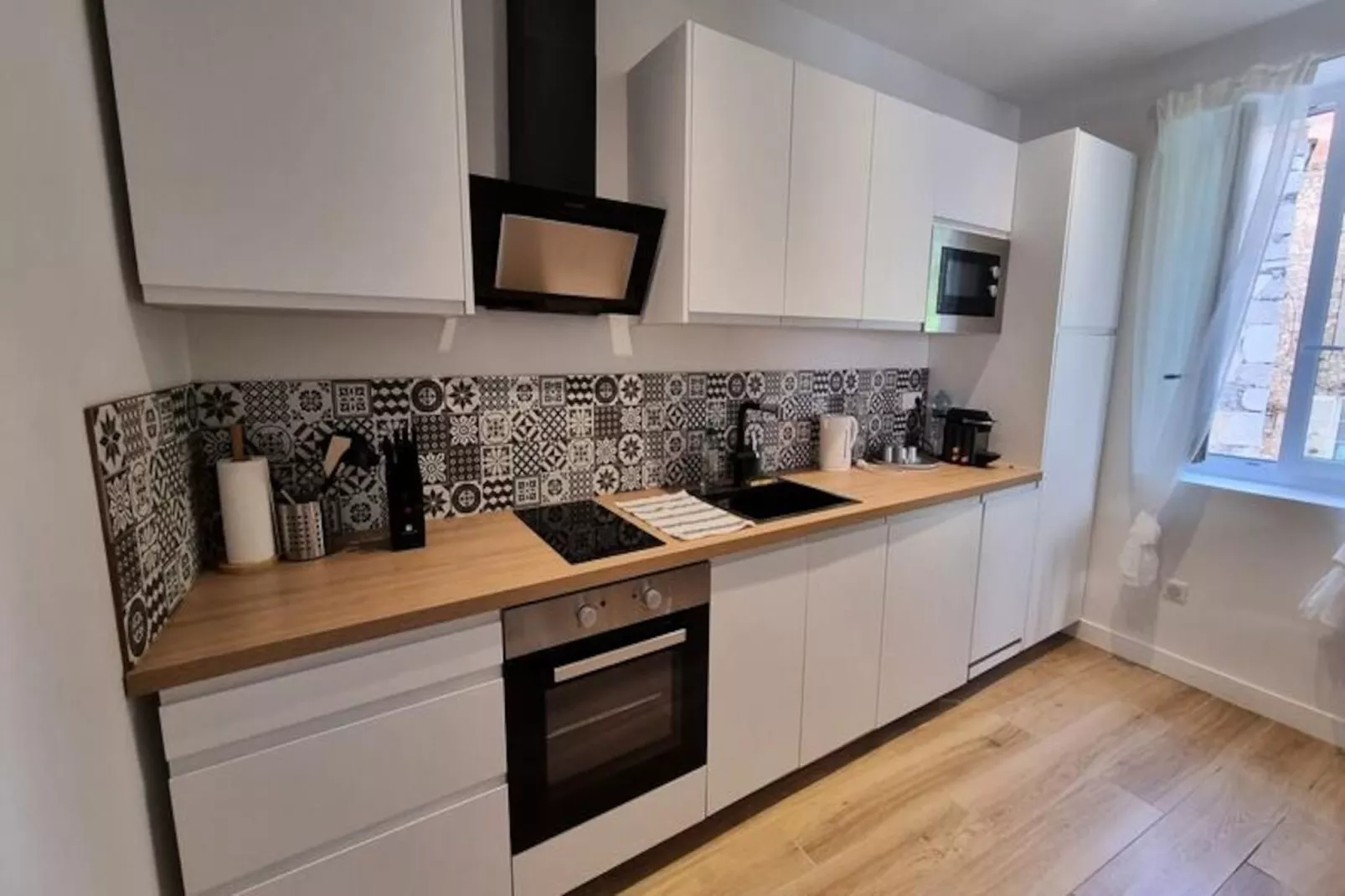 06an - Bel Appartement Au Cœur Du Vieil Antibes-Untagged