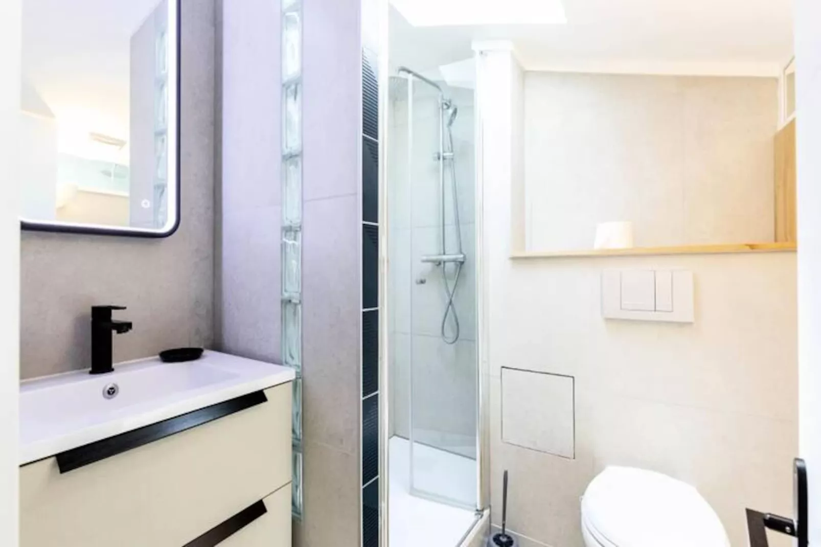 Résidence Appartement T2 Quartier Vauban Avec Climatisation-Untagged