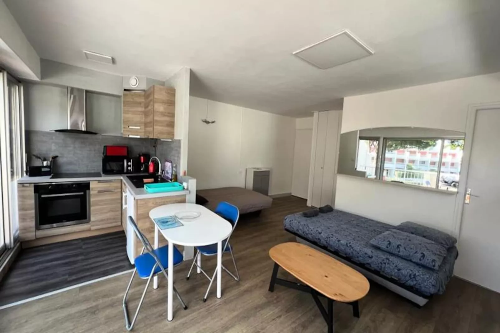 Résidence Le Saint Louis - Studio Terrasse Proche De La Plage-Untagged