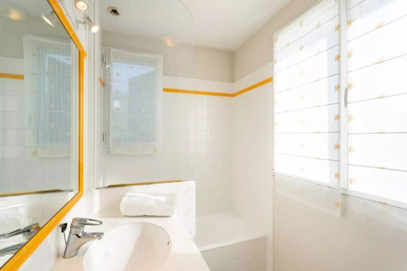 Résidence Route De Kerroch 75-Non tagué