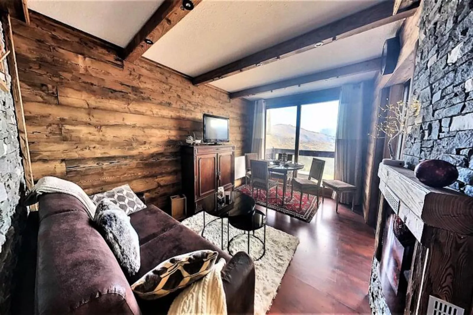 Résidence Lunik-Non tagué