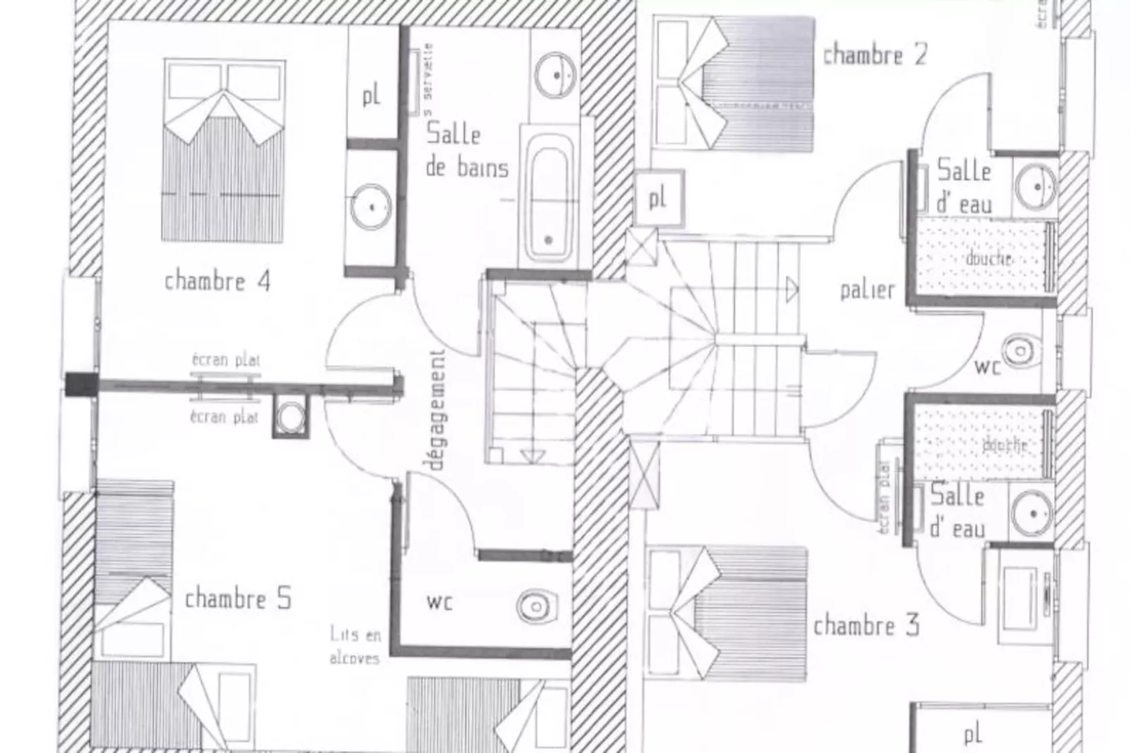 Chalet De Manou-Untagged