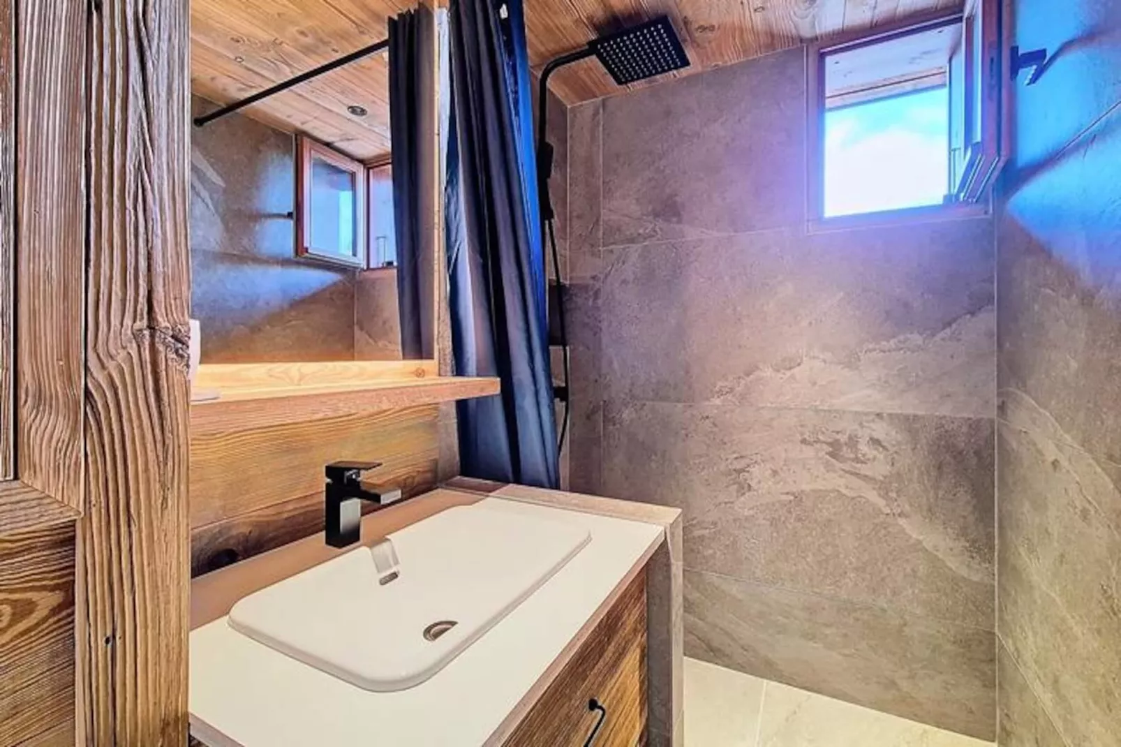 Résidence Eperviere-Untagged