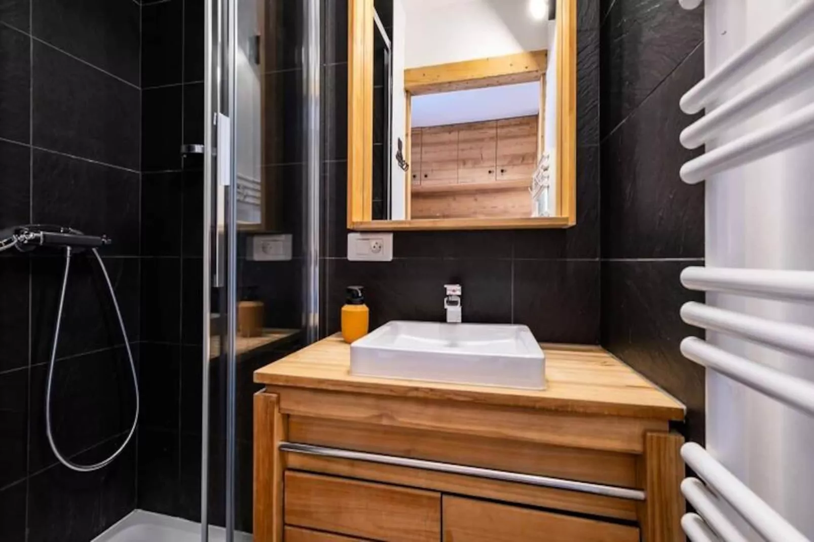 Résidence Erines-Non tagué