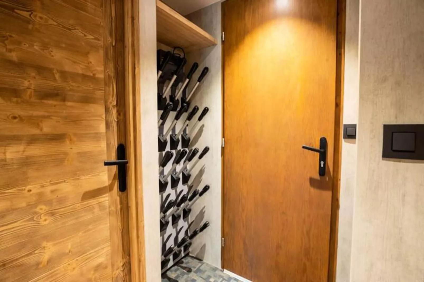 Hauts De Chantemouche 17 - Untagged